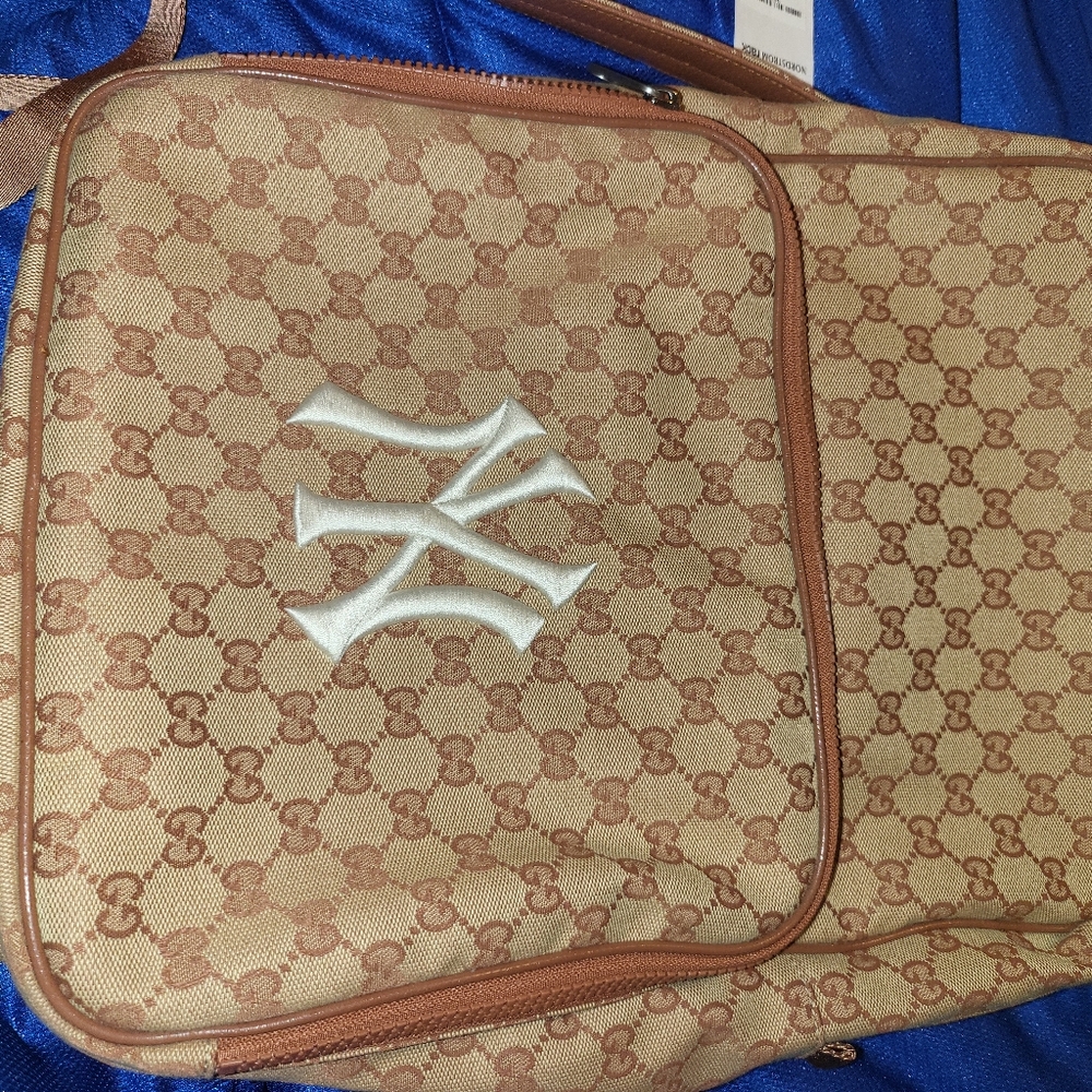 Gucci backpack Yankees
